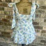 NWOT mini floral dress size M Blue Size M Photo 4