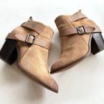 Kelsi Dagger KELSI DAGGER HEELED ANKLE BOOTS STRAP TAN SUEDE BOOTIES WOMENS SIZE 8.5 Photo 0