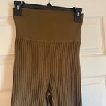 MM.LaFleur M.M. Lafleur medium the Finley stretch pant ribbed jardigan kint olive brown Photo 6