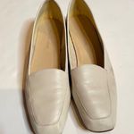 Enzo Angiolini  Leather Flats Women’s Size 9 White Photo 0