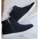 IZOD Women's Sz 8.5 Mila Memory Foam Side Zip Black Faux Suede Ankle Sneaker Boo Photo 2