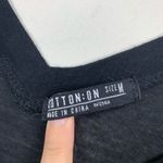 Cotton On double v neck bundle t-shirt Medium Photo 6