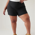 Athleta Black Trekkie North Shorts size 26 Photo 0