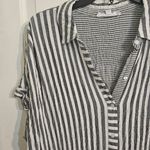Jane and Delancey Gray Striped Button Down Shirt Rayon Spandex Sz L *hole Photo 2