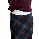 NYCC Skirt Size‎ Medium Woman’s Deep Multicolor Plaid Straight Pencil Stretch Blue Photo 0