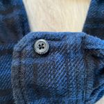 Orvis  Women’s Black Navy Plaid Button Down Flannel Jacket with Pockets Medium Photo 8