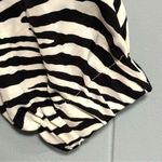 Glam NWT Ivory and Black Zebra Print Lightweight Windbreaker Jacket Size Medium Photo 4