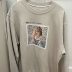 Taylor Swift  1989 Crewneck Taylor’s Version Photo 0