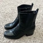 Bleecker and Bond  Croc Platform Boots Leather Square Toe Block Heel Black Size 11 Photo 3