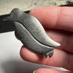 Penguin Bird Brooch Pin Pewter Tone Photo 1
