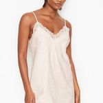 Victoria's Secret victoria’s secret slip Photo 0