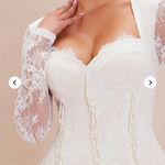 FashioNova Short white lace dress with sleeves Photo 1