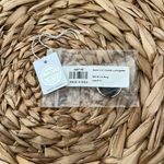 Swavorski Swarovski crystal lumigreen flower ring with authenticity tag size 8 Photo 1