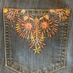 Cato  Denim Capris 14 Embroidered Pockets Stretch Photo 7