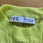 ZARA  Ribbed Knit Crew Neck Long Sleeve Sweater in Lime Green Photo 2
