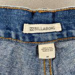 Billabong  Jean Shorts size‎ 26 Photo 2