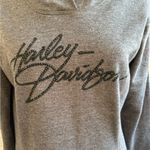 Harley Davidson Women’s Embellished Script Clutch Pullover Hoodie‎ medium Gray Photo 3