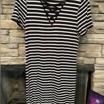 Heart & Hips Striped tshirt dress - black & white‎ Photo 0
