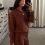 Old Navy Active Old Navy Dynamic Fleece Sweatpants + Hoodie  Photo 1