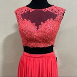 La Femme NWT NEW  exclusive 22110 bright pink two piece lace prom dress Photo 3