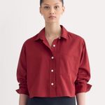 Everlane  The Way-Short Shirt in Silky Cotton in Merlot, Size X-Small Photo 0