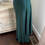 Amelia Coutore Emerald Green Formal/Prom Dress Size 4 one shoulder‎ Green Photo 4