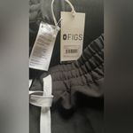 FIGS  womens black Jogger Sweatpants Photo 2