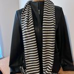 Everlane Gray, Cream Striped Stretch-knit Muffler Photo 2