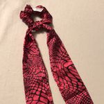 Urban Outfitters hair tie Photo 2