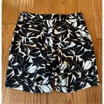 Mario Serrani Italy black floral Bermuda short Photo 6