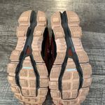 on cloud venture Waterproof Running Shoes Photo 2