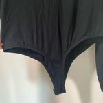 Lulus Lulu’s black V-Neck Long Sleeve puff bodysuit Photo 5