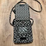 Vera Bradley  | Barcelona 2010 Black White Floral Quilted Pattern Crossbody Bag Photo 2