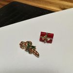 Lot Of 2 Signed Avon Brooch Tack Lapel Pin Gold Tone Photo 3