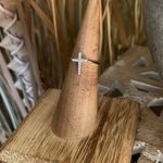 Sterling Silver Cross Cz  Ring Size 4 Photo 2