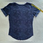 Lululemon  Love Tee II - Windy Blooms Deep Navy Black - 8 Photo 10