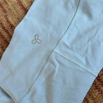 Aritzia biker shorts Photo 3