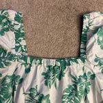 American Eagle Good Condition  elastic stretch billow sleeve crop top size medium Photo 1