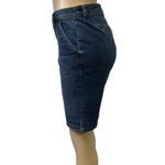 Liz Claiborne  Bermuda Classic 2 Pocket Mid Rise Denim Blue Jean Shorts Womens 8 Photo 1