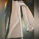 White Fox Boutique  Ribbed Wide Leg Pants size Medium. Photo 8