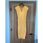 Rails  Ashley Wide Ribbed Stretchy Midi Dress in Melon Orange Women’s size Medium Photo 2