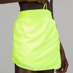 Lululemon Hotty Hot High Rise Skirt Long Highlight Yellow size 4 NWT Photo 2
