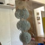 Mia Collection Blue Lace Floral Dangle Earrings Costume Jewelry Photo 1