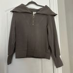 Varley  Vine Half Zip Pullover Photo 1