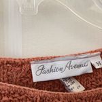 FINAL MARKDOWN Fashion Avenue Sweater medium Photo 1