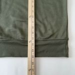 New Balance ‎ Olive Green Crewneck Sweatshirt Athletic Pullover Womens Medium Photo 5