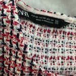 ZARA Combined Contrasting Tweed
Top With Poplin Sleeves size-XS Photo 9