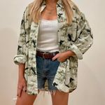 Vintage Eagle Mountains Woods Field & Stream Print Button Up Collared Shirt in Beige Tan Size L Photo 0