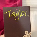 Taylor Elegant Maxi Pink Sleeveless Dress size 6 length 47” bust 32”brand new Photo 3