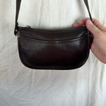 Source Unknown Brown leather small purse crossbody Photo 9